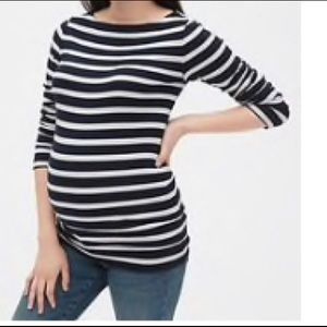 Gap boatneck maternity shirt